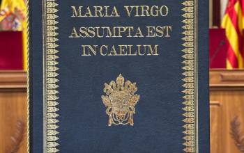 EL PATRONATO DEL MISTERI D’ELX PUBLICA UNA JOYA DOCUMENTAL: EL FACSÍMIL DEL TEXTO ORIGINAL CON EL QUE PÍO XII PROCLAMÓ EL DOGMA DE LA ASUNCIÓN EL PATRONATO DEL MISTERI D’ELX PUBLICA UNA JOYA DOCUMENTAL: EL FACSÍMIL DEL TEXTO ORIGINAL CON EL QUE PÍO XII PROCLAMÓ EL DOGMA DE LA ASUNCIÓN