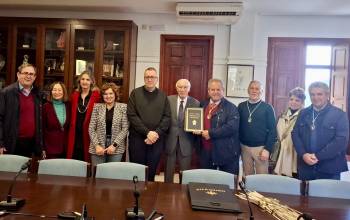 EL MISTERI D’ELX Y LA HERMANDAD DE CANTILLANA REFUERZAN SUS LAZOS EN ELCHE*